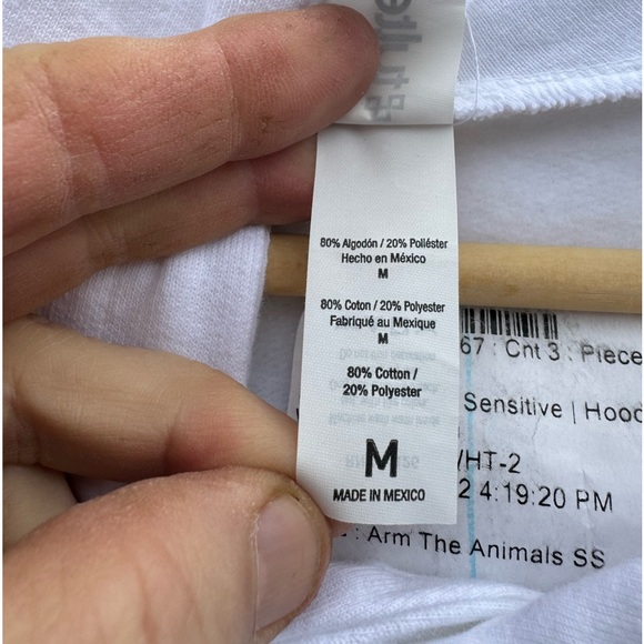 NWT Arm The Animals Hooded Sweatshirt. - Picture 7 of 7